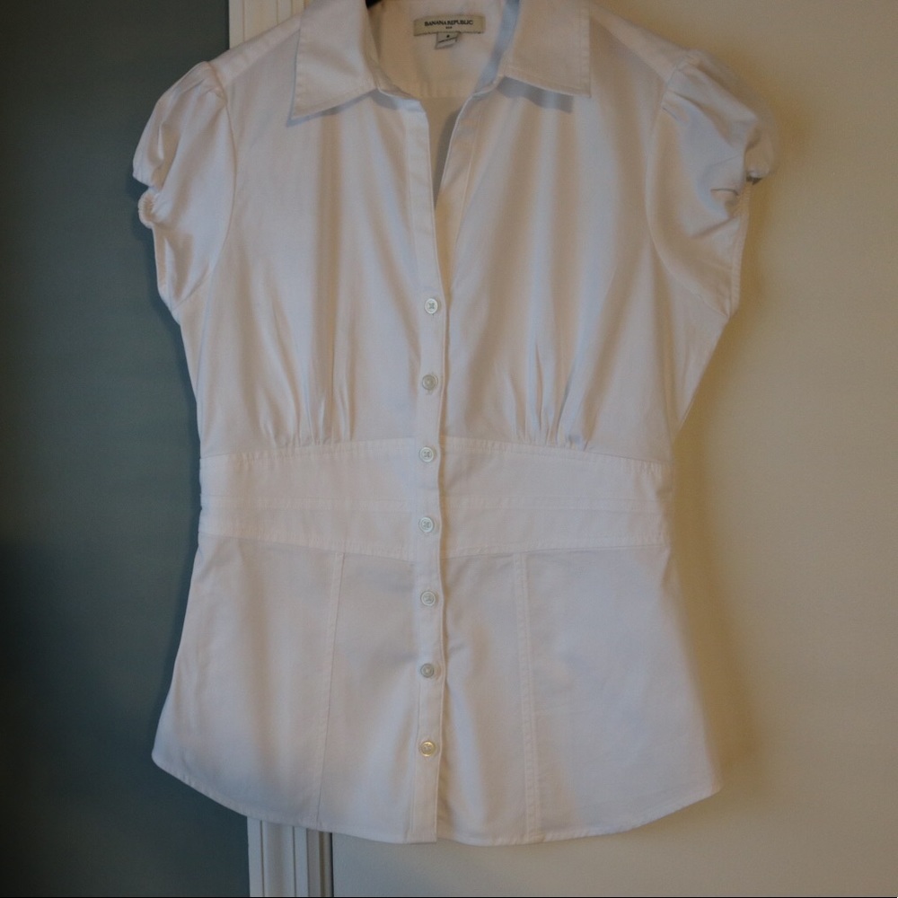 Banana Republic Short Sleeve White Blouse